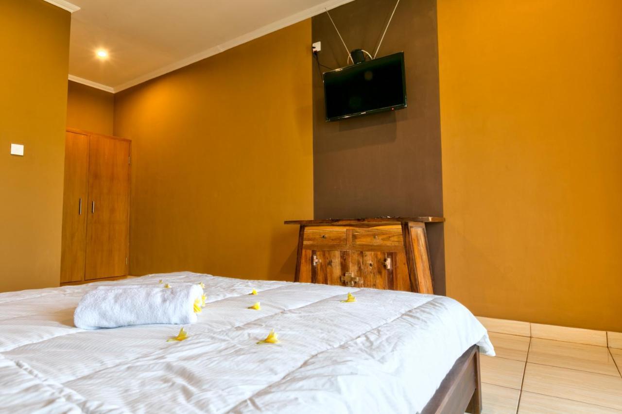 Melody Guest House Jimbaran  Exterior photo